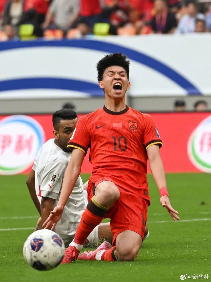 包含一场2-1绝杀，让中国队争冠起死回生，还送亚洲冠军2连败垫底出局的词条