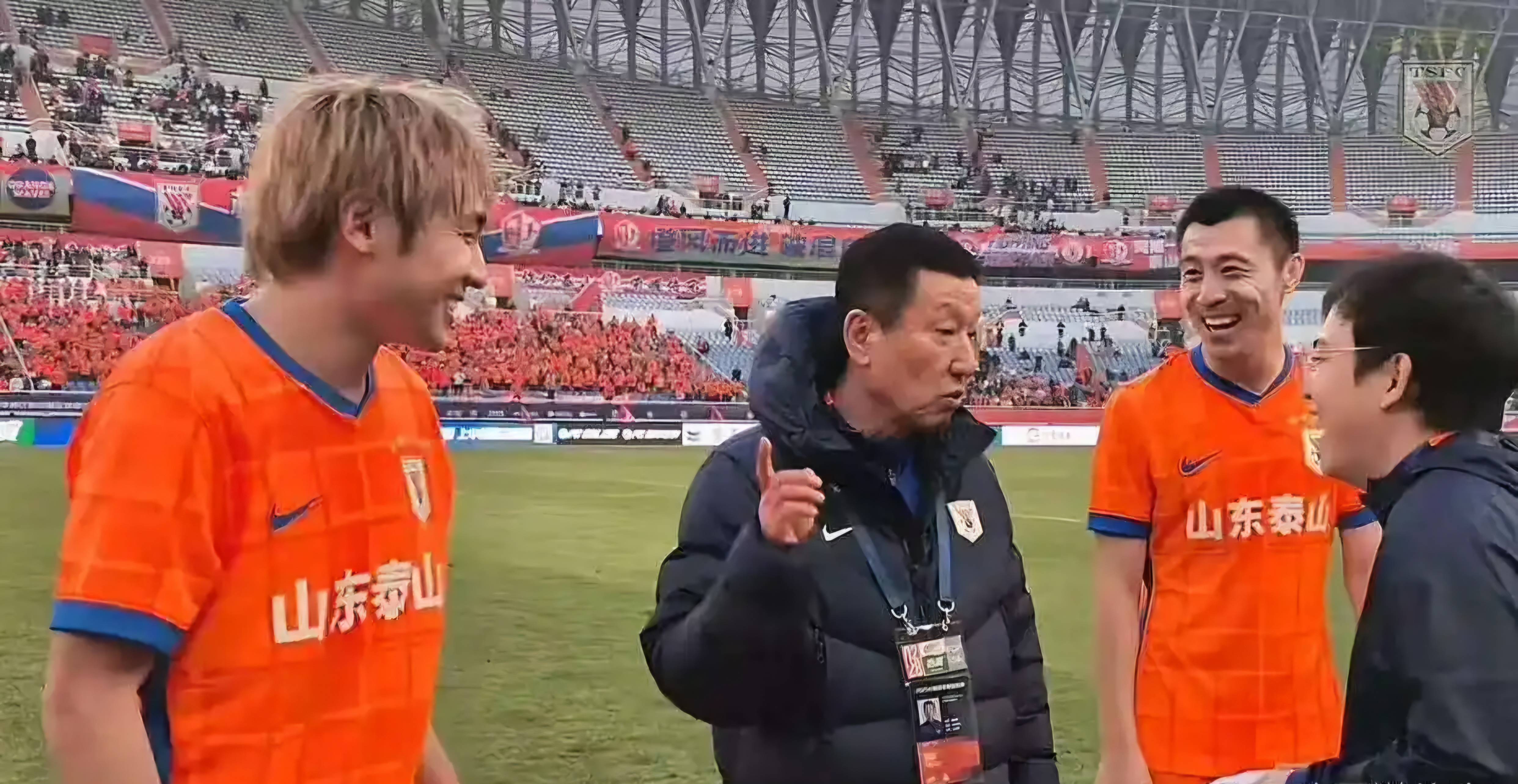 开云体育登录入口-包含3-1，山东泰山终结2连败，泽卡双响，36岁邓卓翔率队2连胜终结的词条