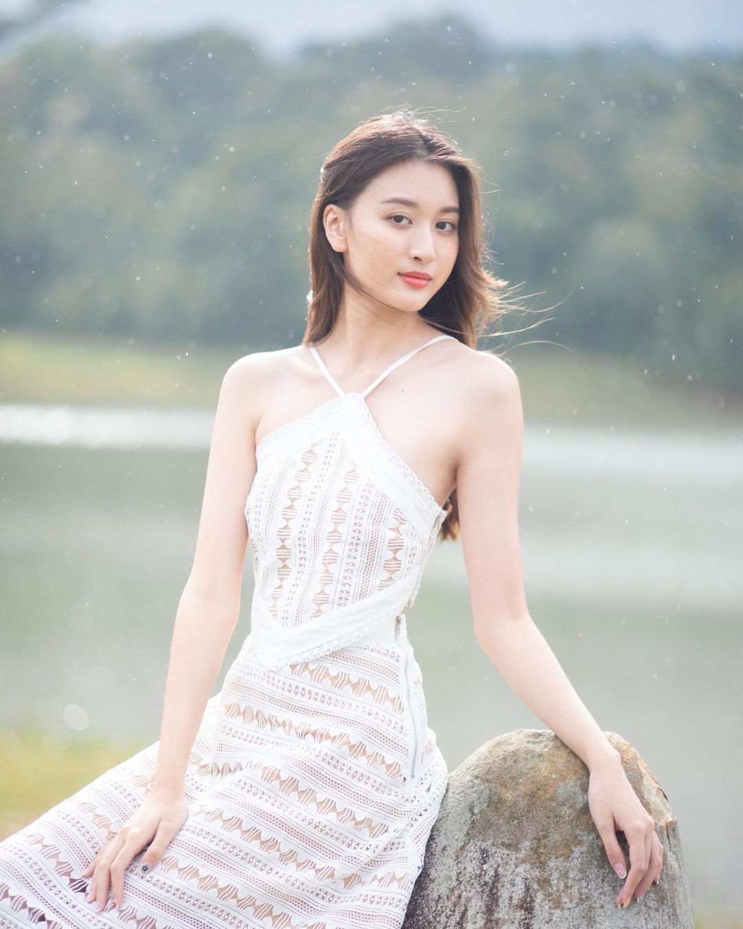 泰国女子体操选手优美表演获好评